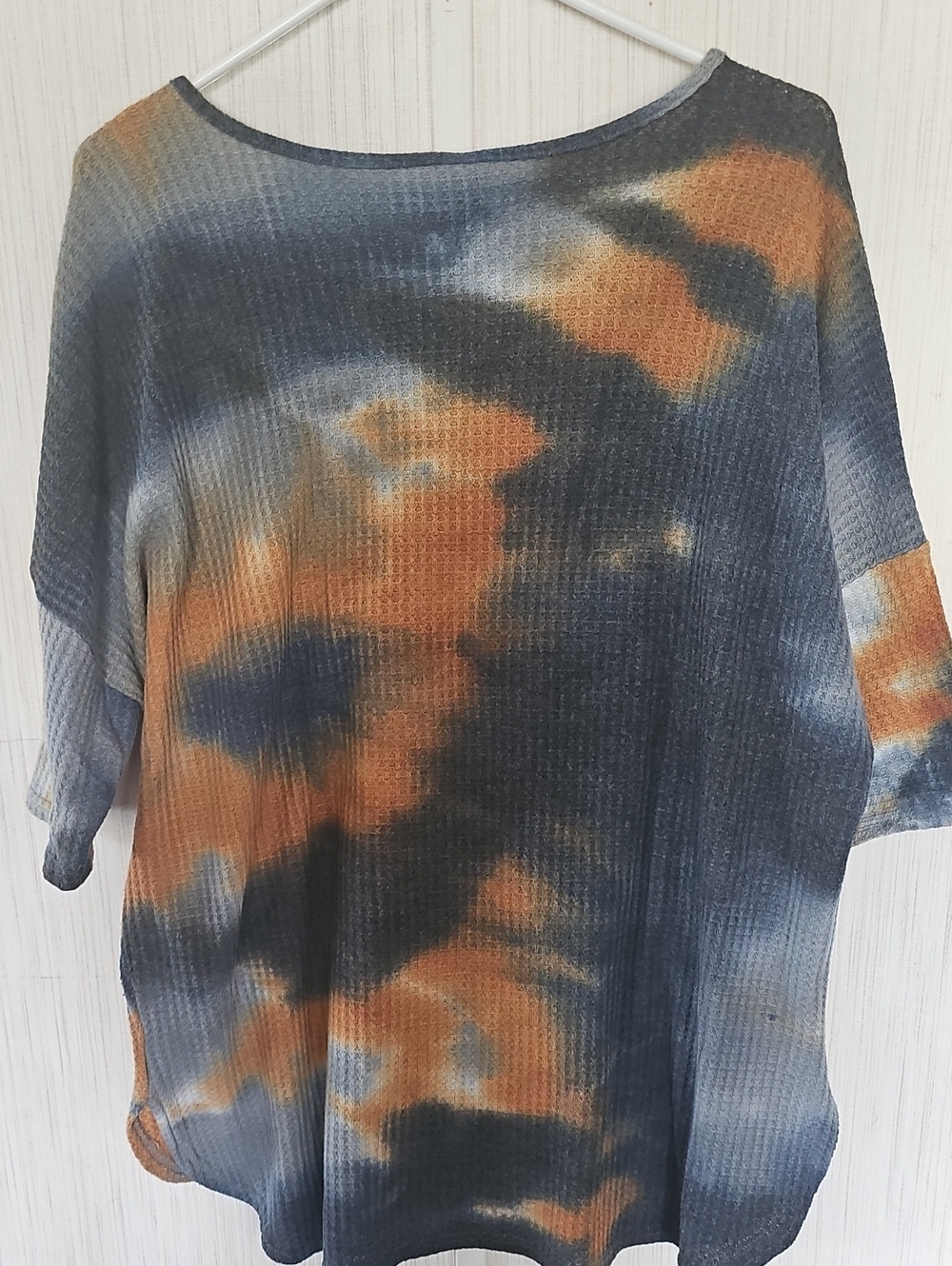 Lily Tie-Dye Waffle Knit Short Sleeve Top - Orange & Gray - Picture 3 of 3